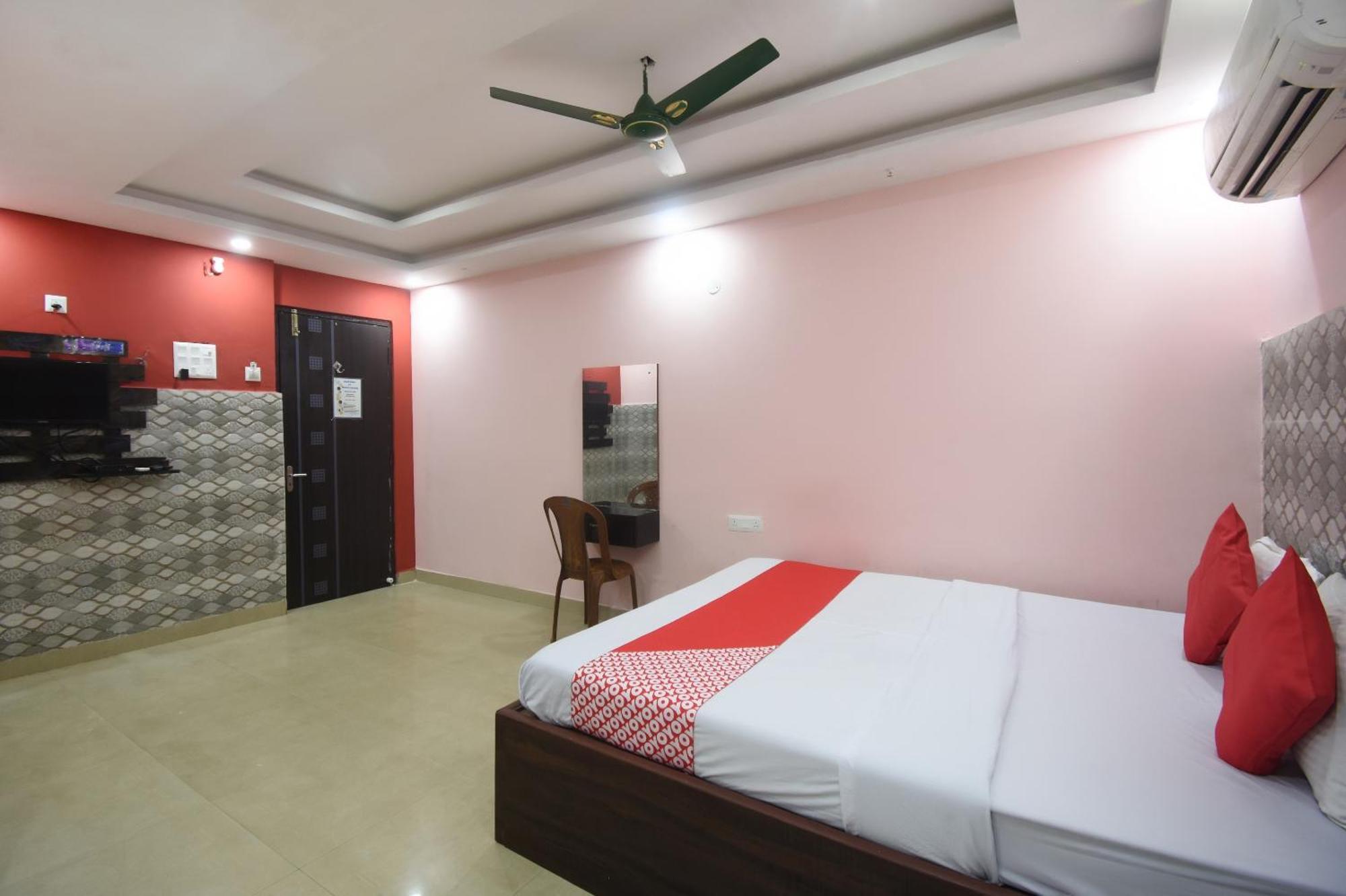 Hotel O Galaxy Калькутта Экстерьер фото